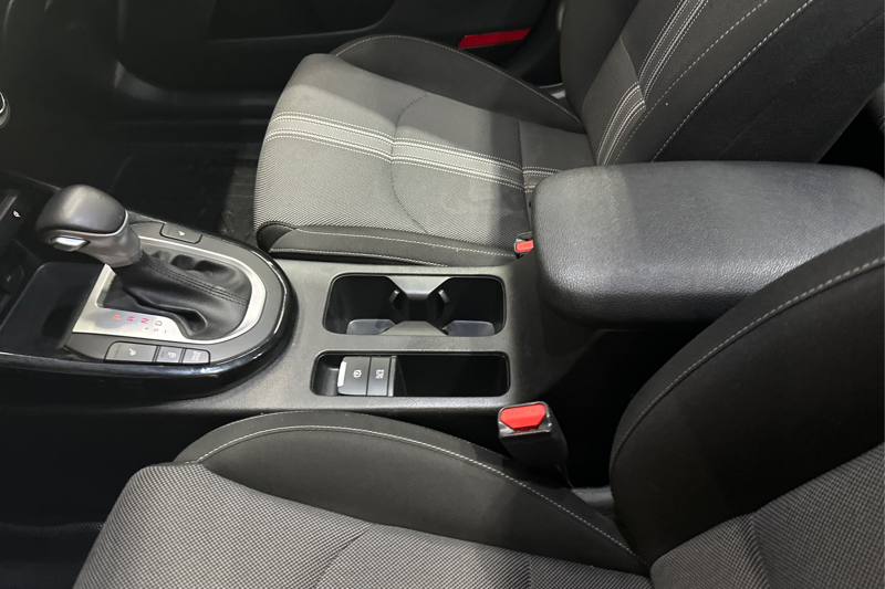 2023 Kia Forte Sedan — photo 18 of 32