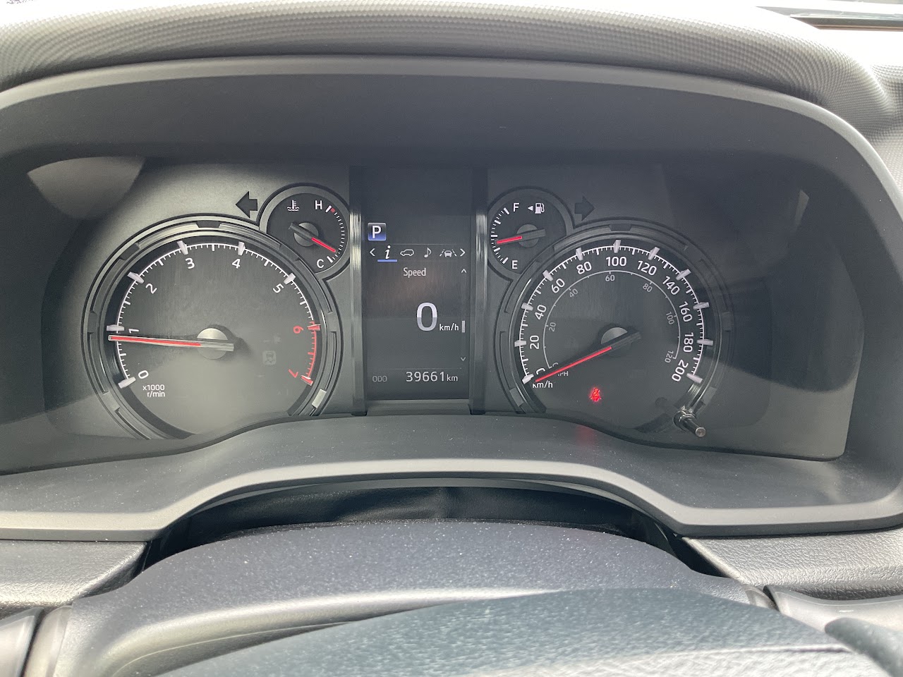 2023 Toyota 4RUNNER — photo 27 de 34