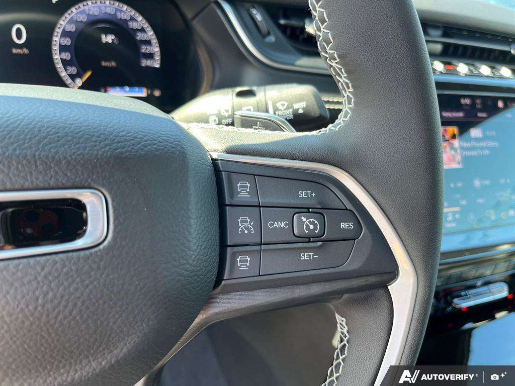 2026 Jeep Grand Cherokee — photo 16 of 25