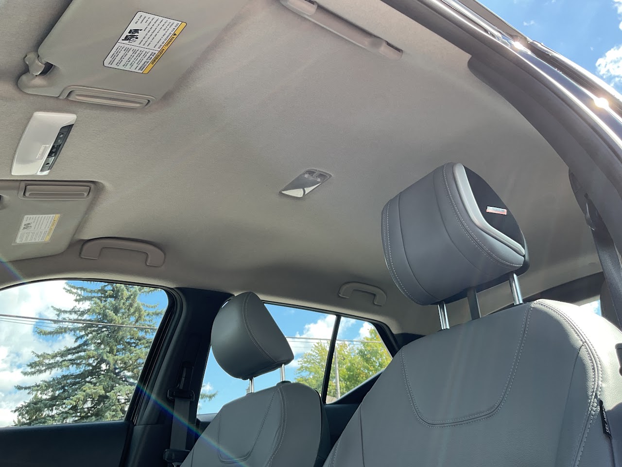 2023 Nissan Kicks — photo 32 of 34