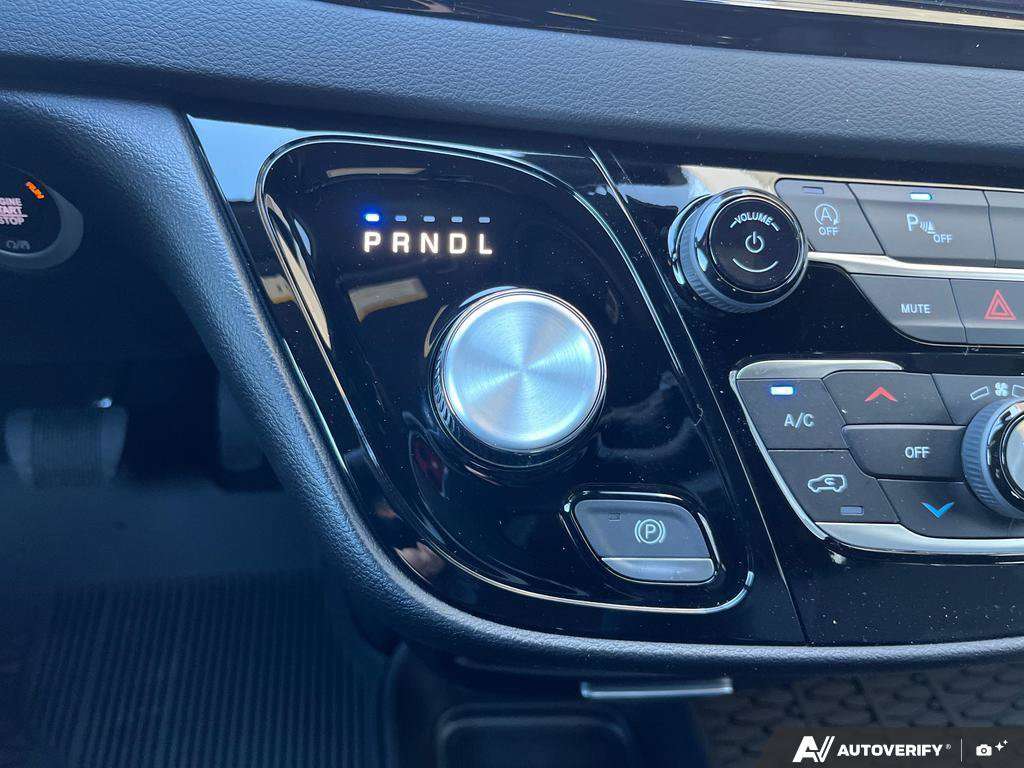 2027 Chrysler Grand Caravan — photo 18 de 25