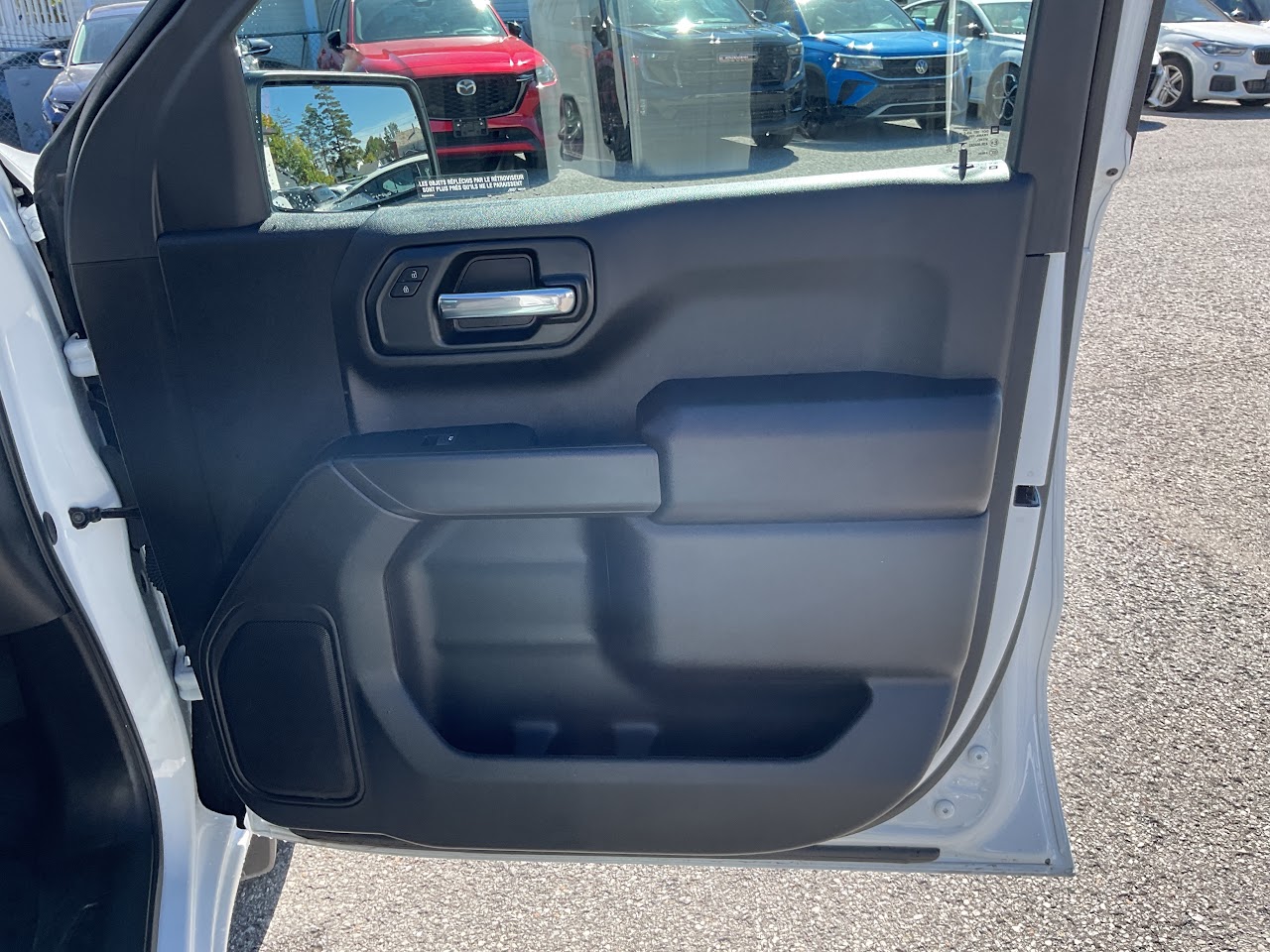 2025 GMC Sierra 1500 — photo 23 de 34