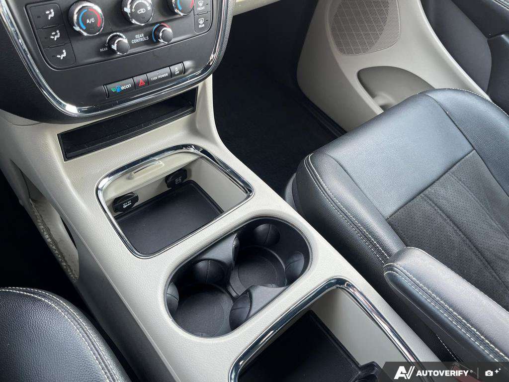2019 Dodge Grand Caravan Passenger Van — photo 18 of 25