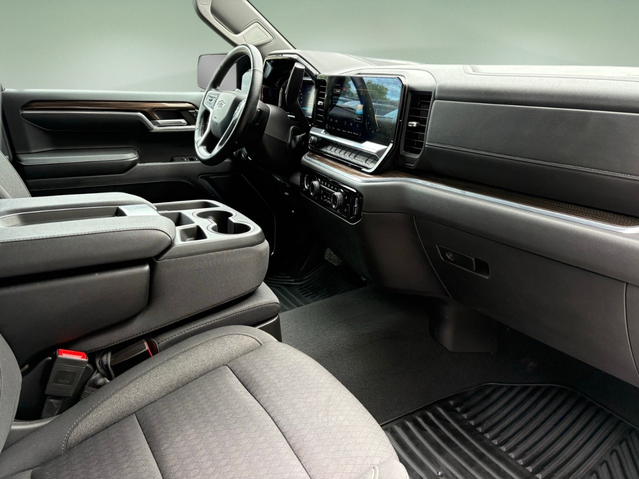 2024 Chevrolet Silverado 1500 — photo 16 of 16