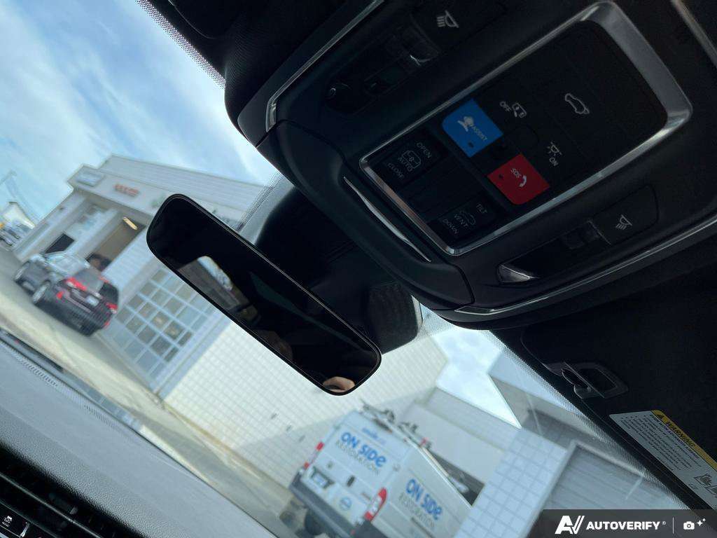 2026 Jeep Grand Cherokee — photo 21 of 25