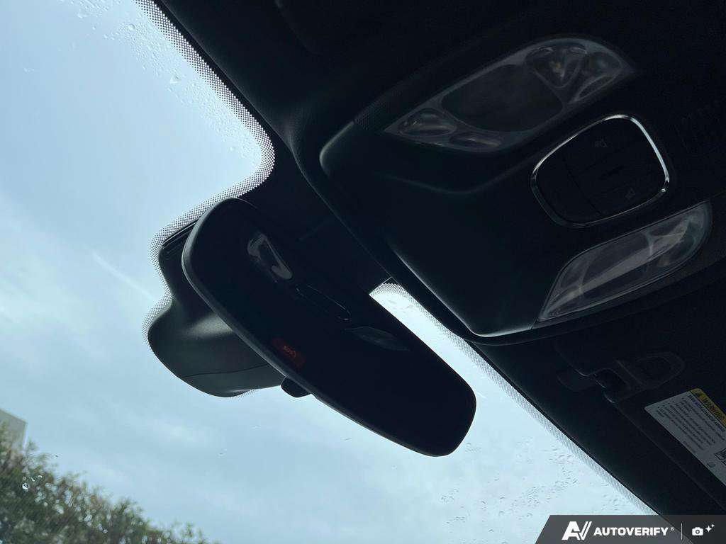 2025 Jeep Compass — photo 21 of 25