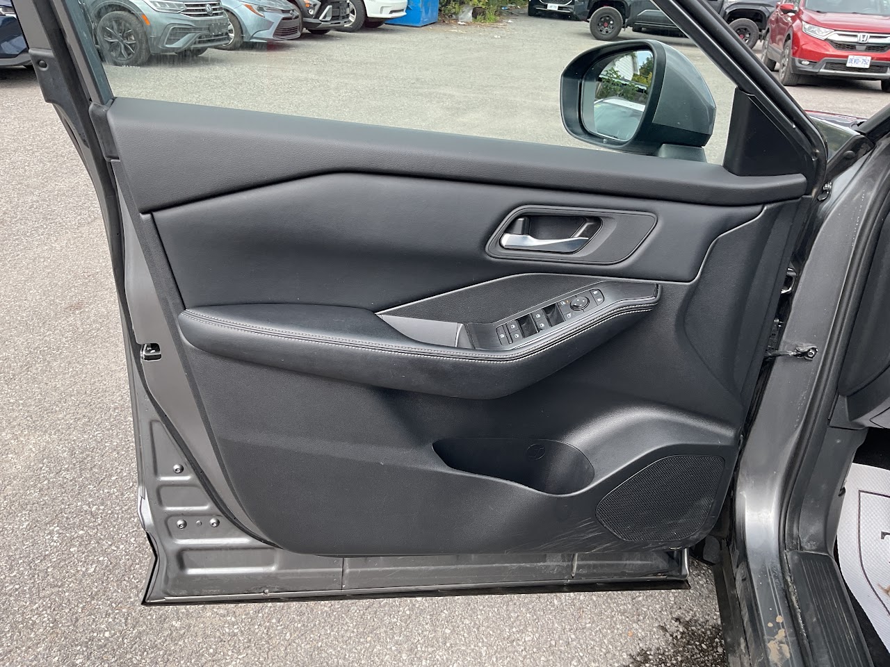 2025 Nissan Rogue — photo 30 de 34
