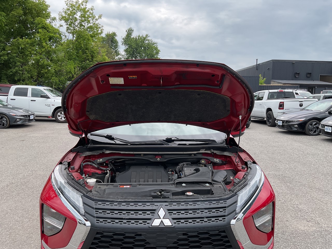 2023 Mitsubishi Eclipse Cross — photo 22 of 32