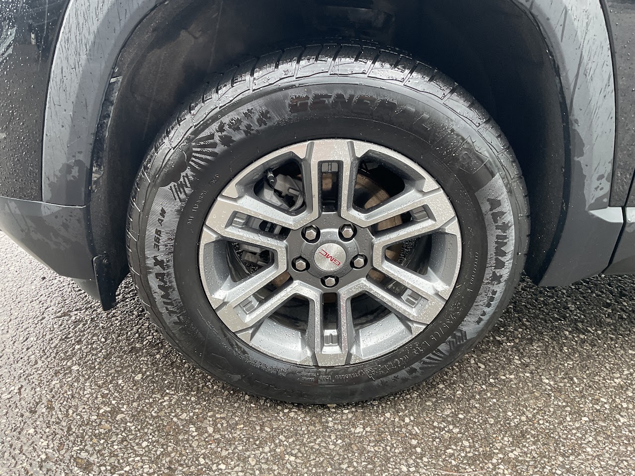 2026 GMC Terrain — photo 13 of 34