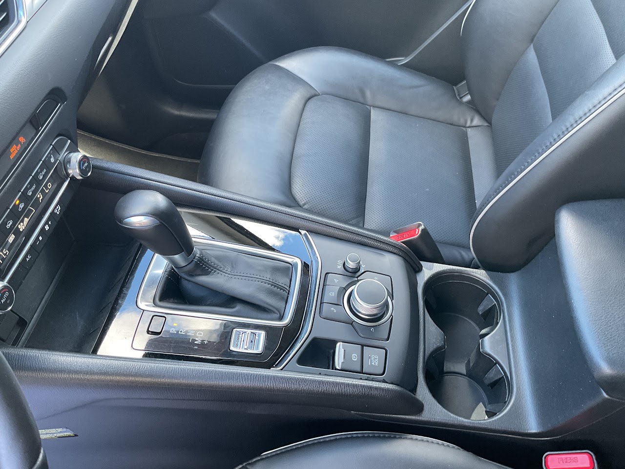 2025 Mazda CX-5 — photo 30 of 33