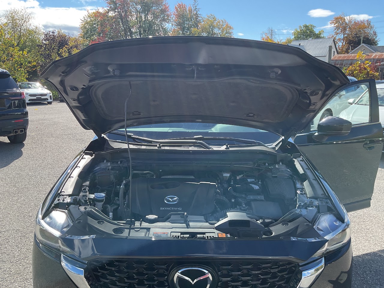 2025 Mazda CX-5 — photo 26 of 33