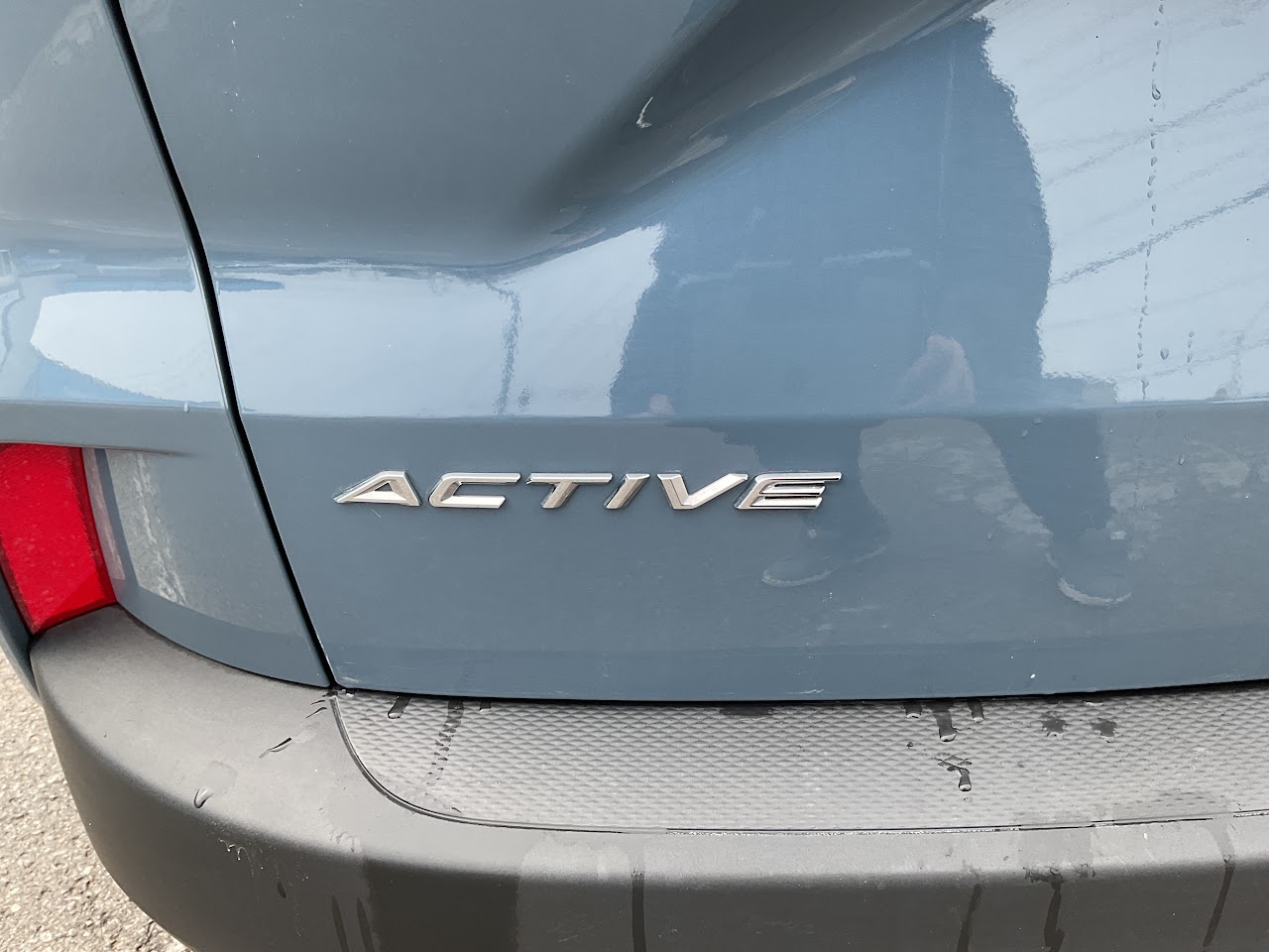 2025 Ford Escape — photo 9 of 35
