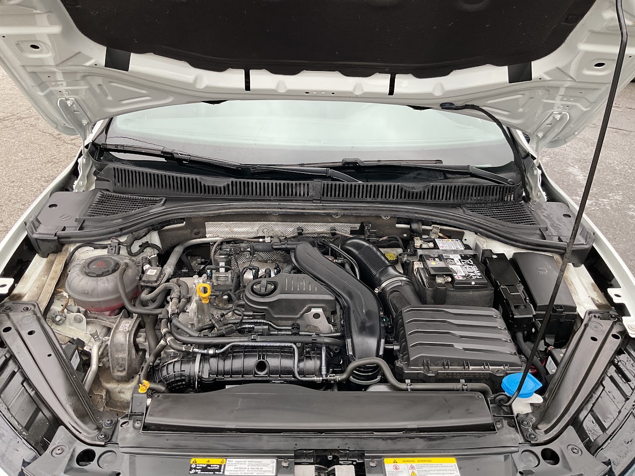 2024 Volkswagen Jetta — photo 28 of 39