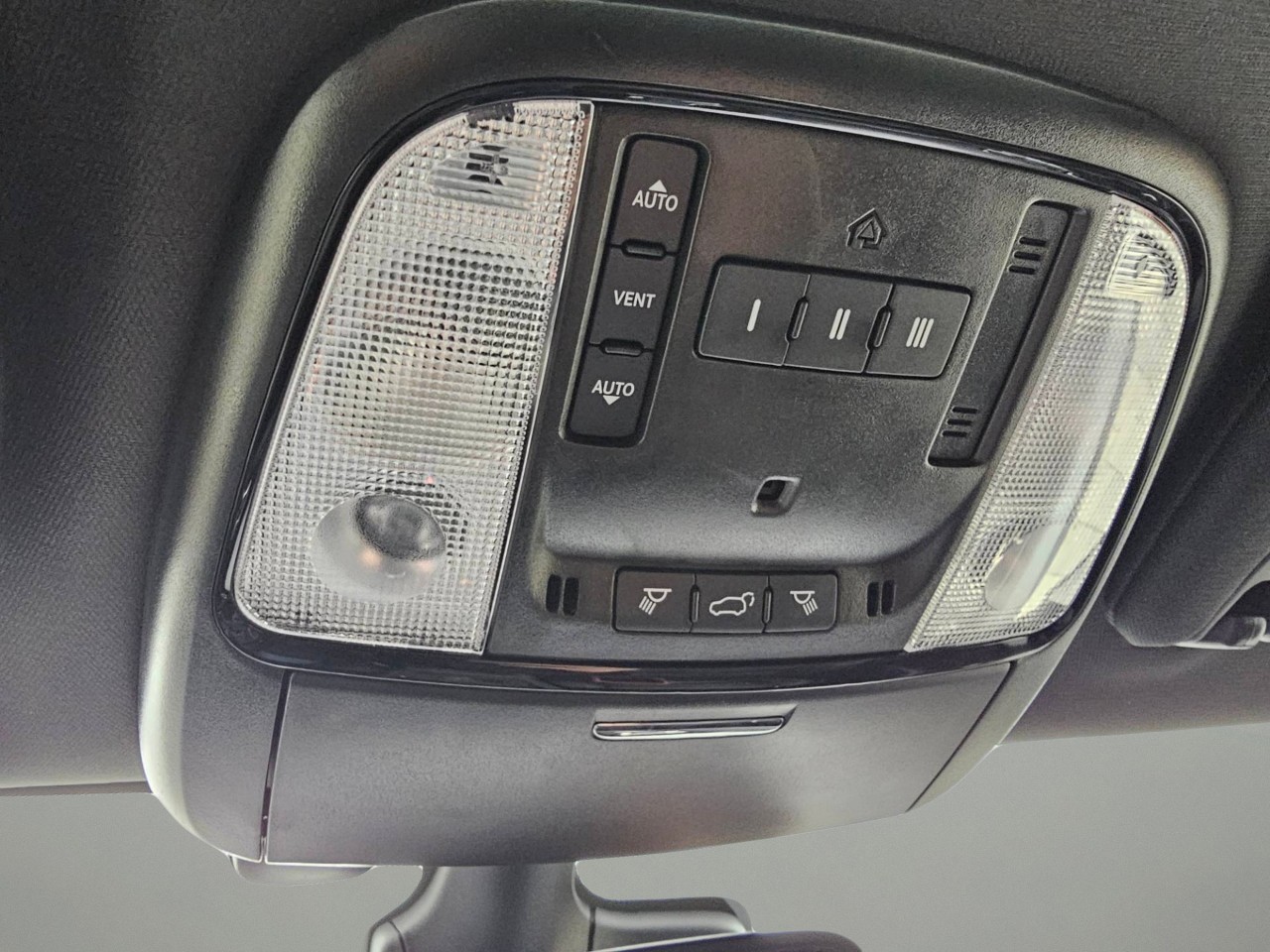 2026 Dodge Durango — photo 17 of 26