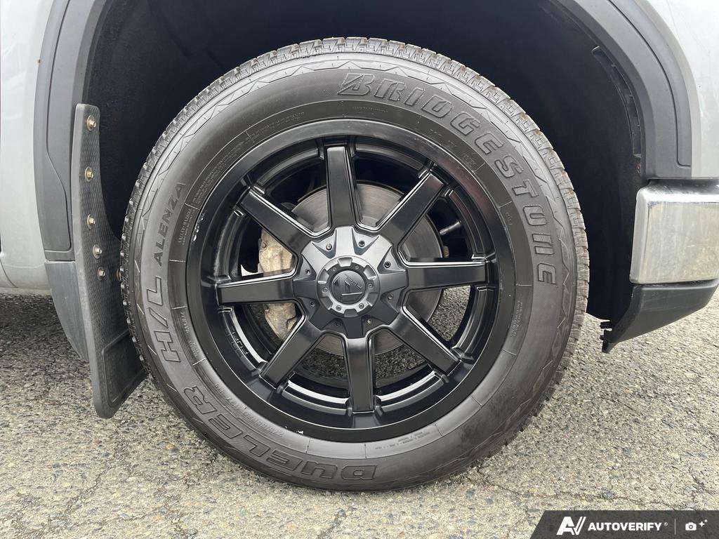 2023 GMC Sierra 1500 — photo 6 of 25