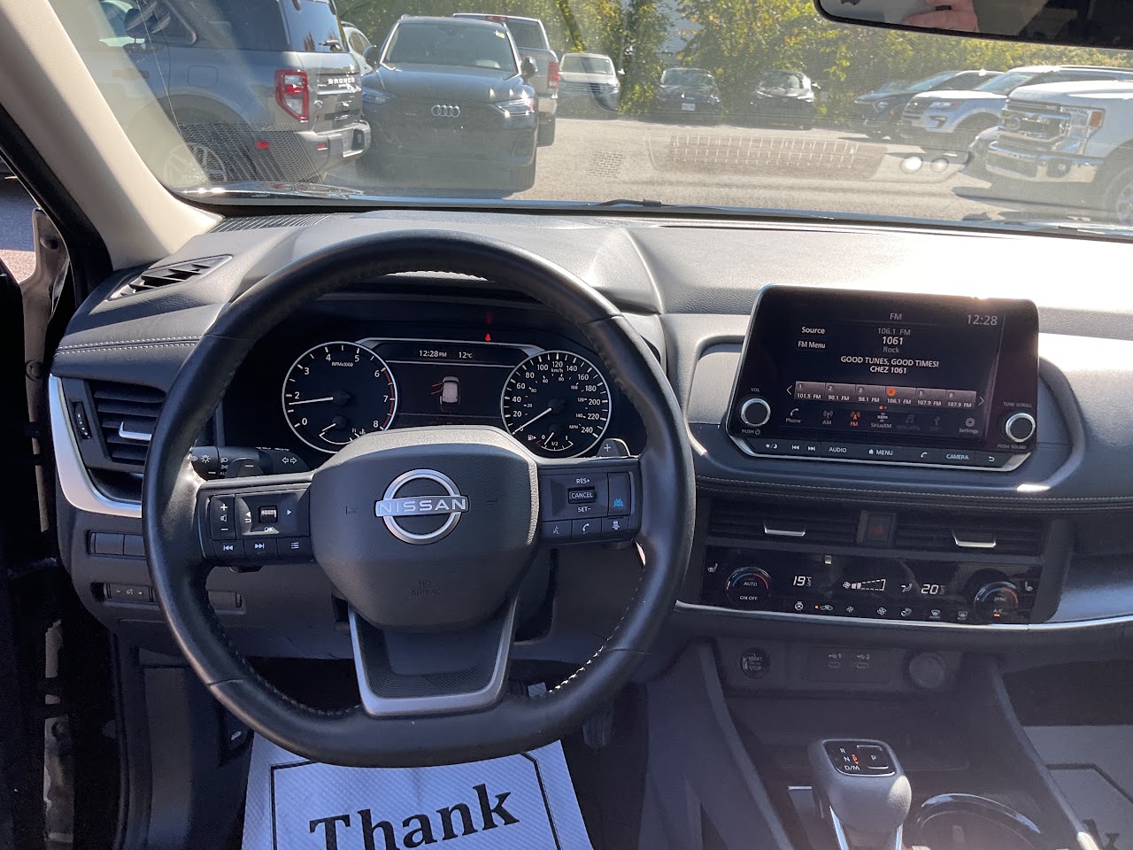2025 Nissan Rogue — photo 30 of 34