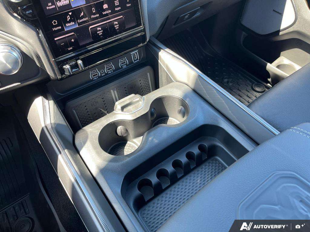 2026 Ram 1500 — photo 18 of 25