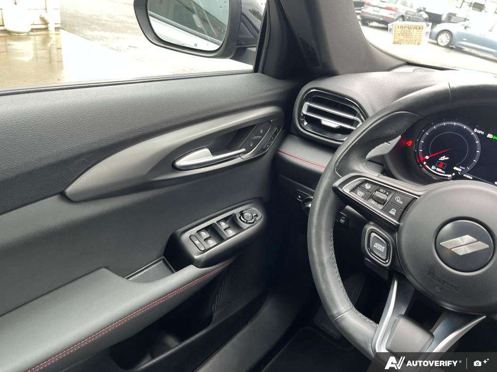 2024 Dodge Hornet — photo 17 of 25