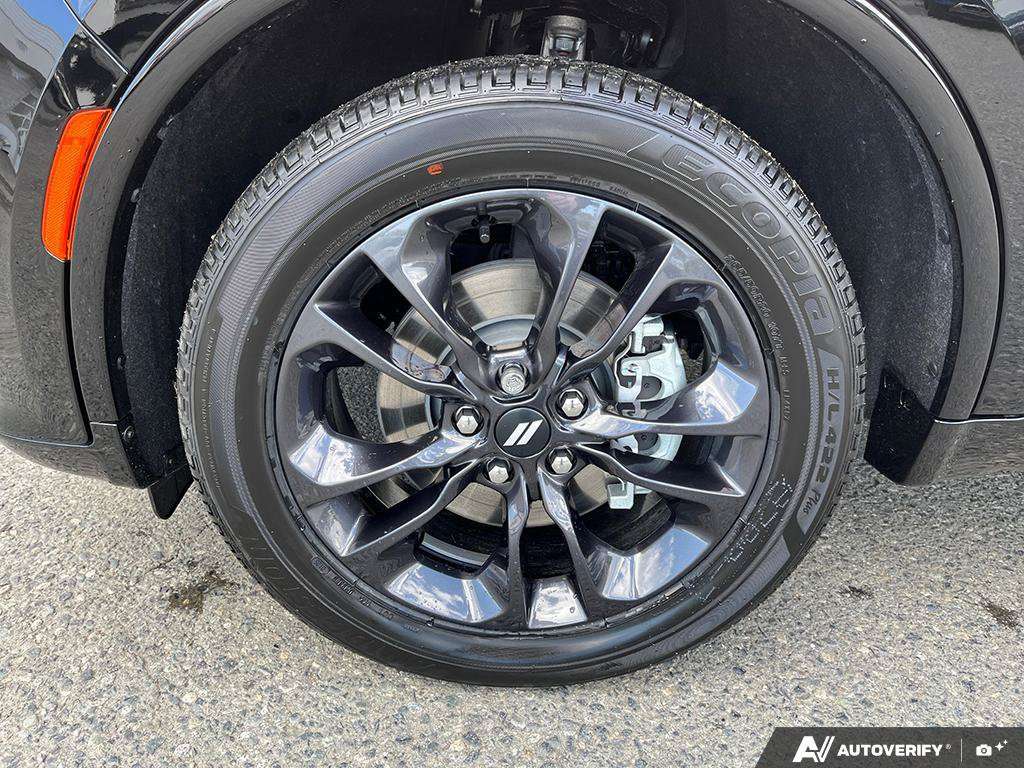 2025 Dodge Durango — photo 7 de 25
