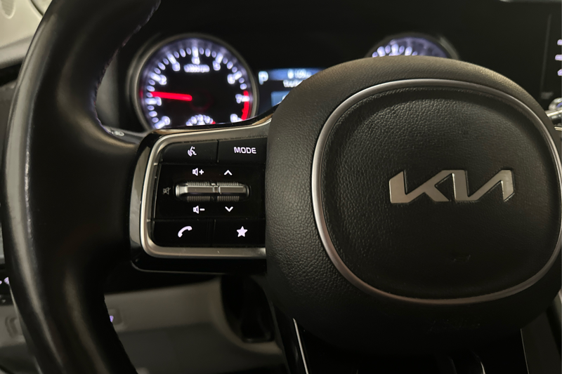 2024 Kia Carnival — photo 22 de 27