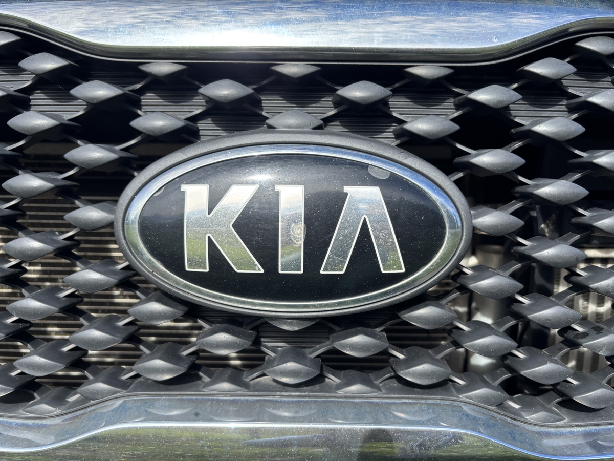2018 Kia Sorento — photo 8 of 21