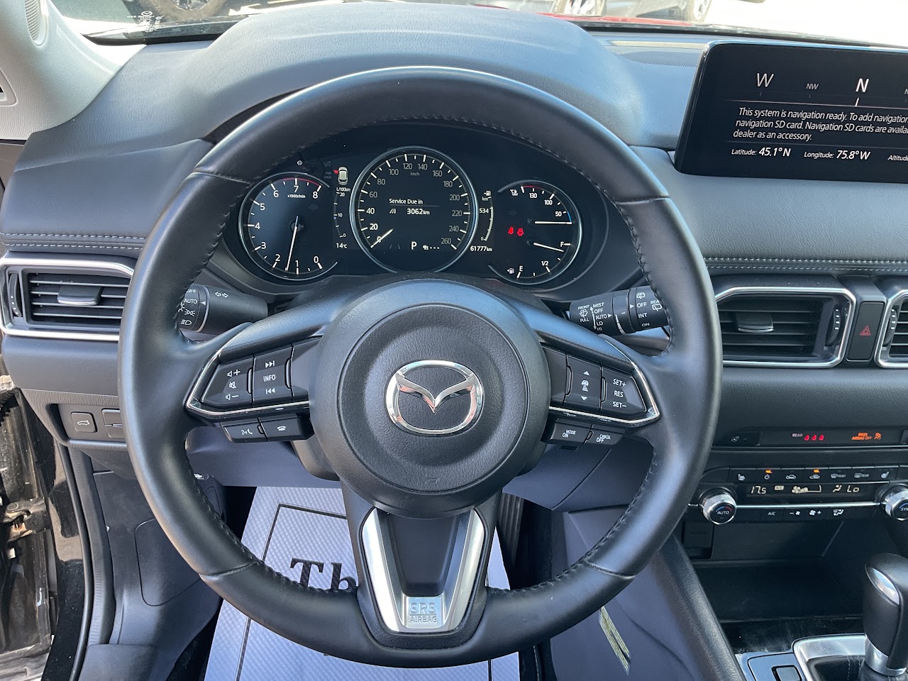 2025 Mazda CX-5 — photo 27 of 33