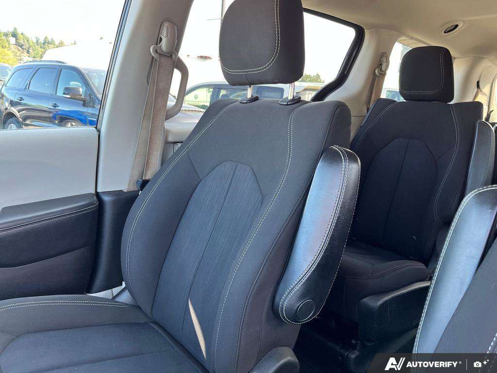 2021 Chrysler Grand Caravan — photo 20 of 25