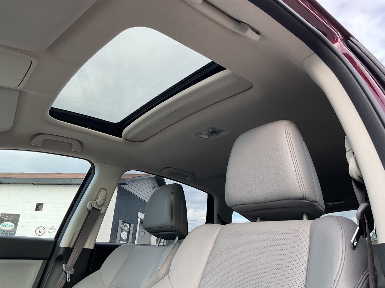 2015 Honda CR-V — photo 31 of 33