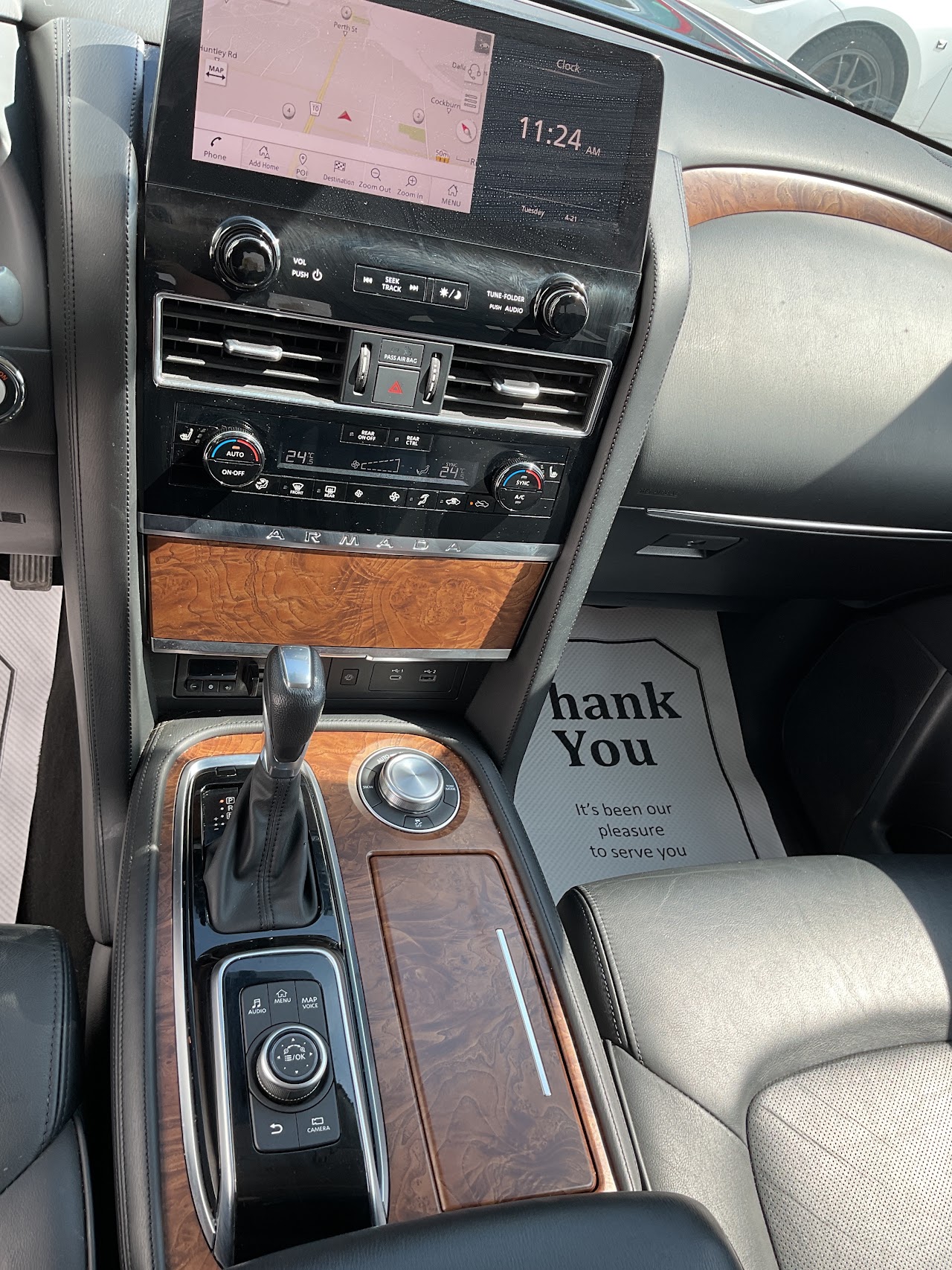 2024 Nissan Armada — photo 12 de 15