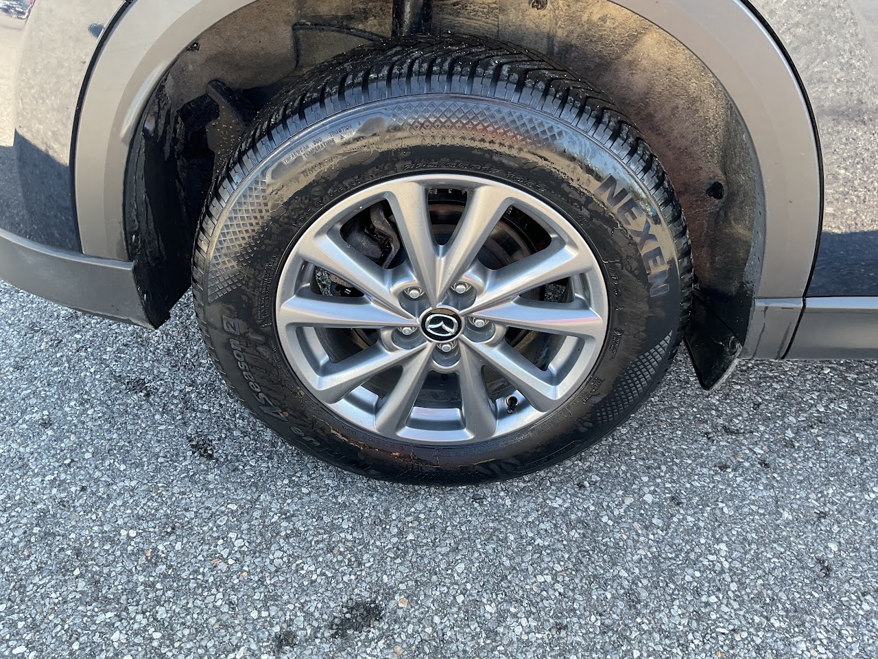 2025 Mazda CX-5 — photo 10 of 34