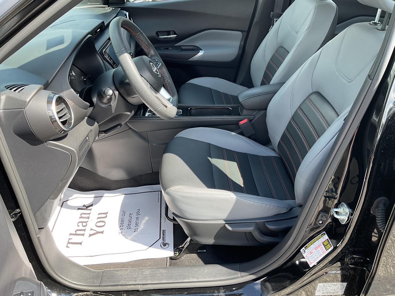 2023 Nissan Kicks — photo 20 of 34