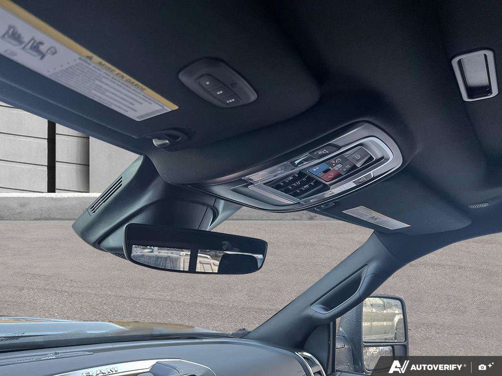 2026 Ram 3500 — photo 21 de 25