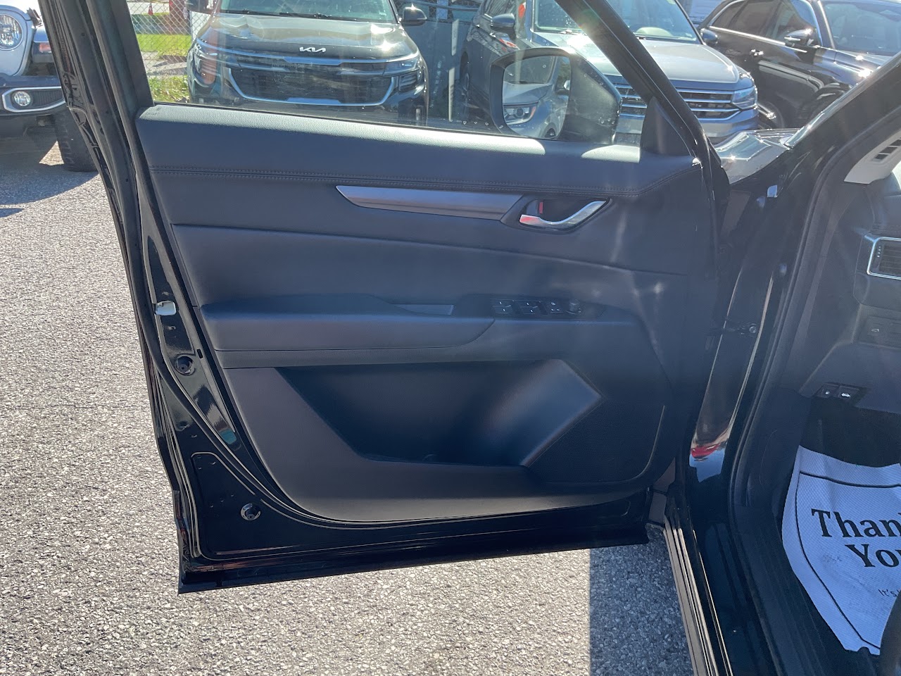 2025 Mazda CX-5 — photo 39 of 42