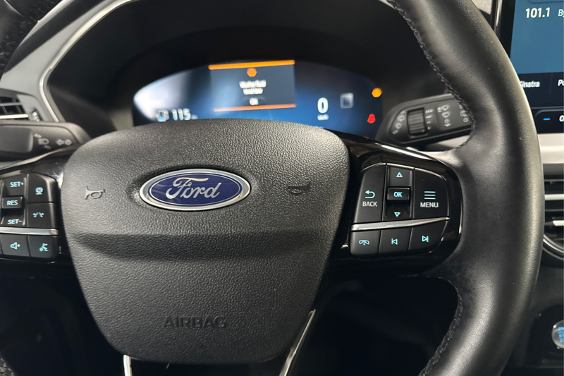 2025 Ford Escape — photo 31 of 35