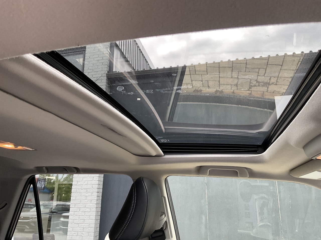 2023 Toyota 4RUNNER — photo 32 de 34
