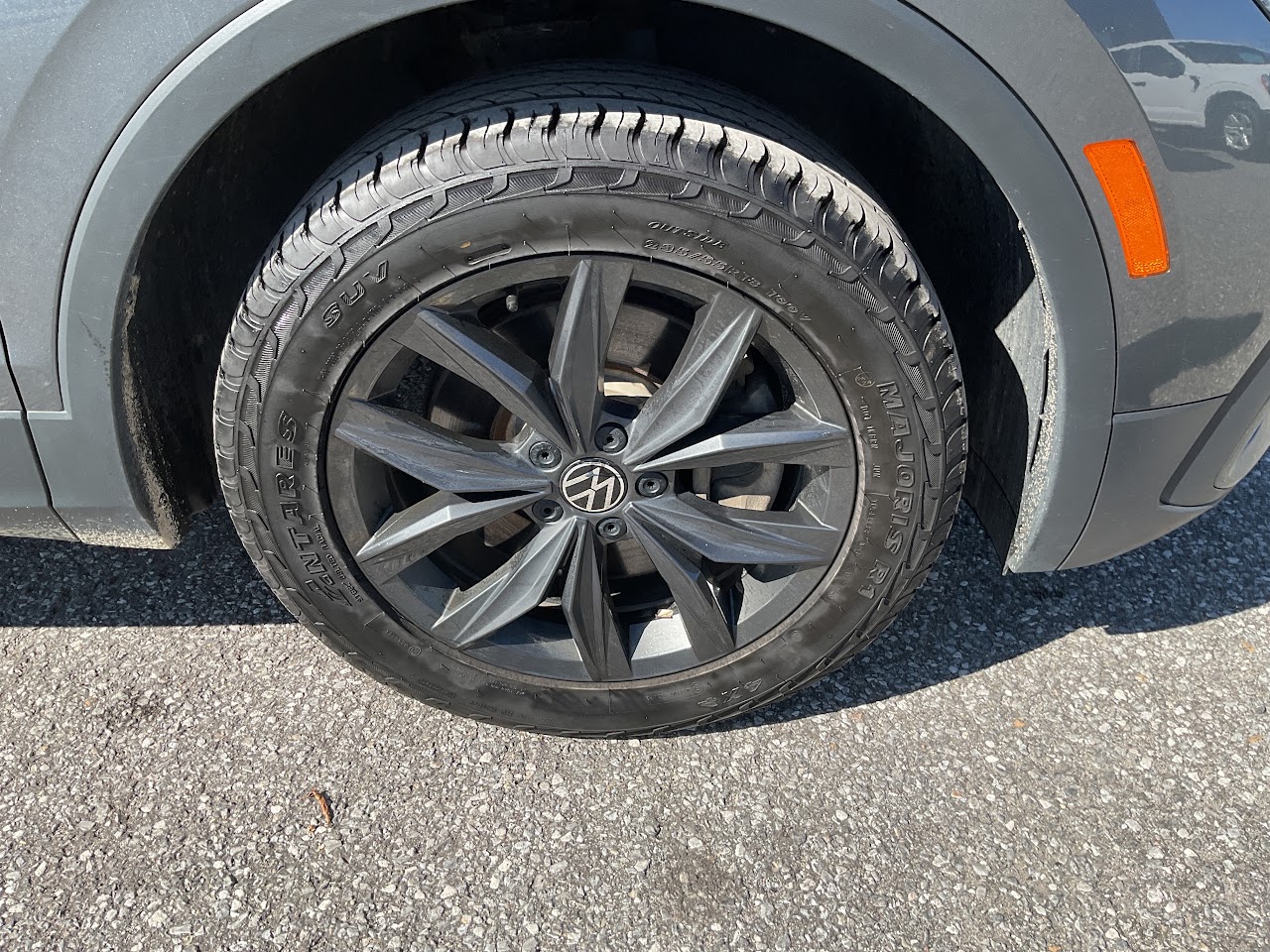2024 Volkswagen Tiguan — photo 12 de 34