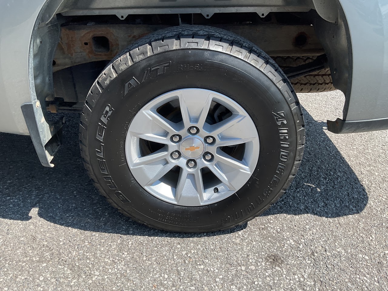 2025 Chevrolet Silverado 1500 — photo 11 of 34