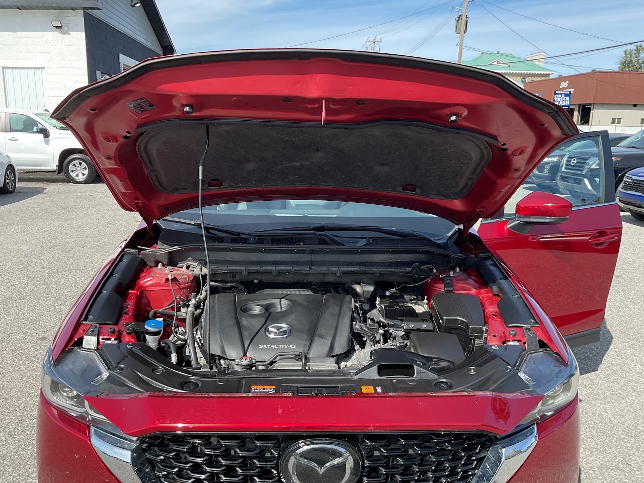 2025 Mazda CX-5 — photo 31 of 34