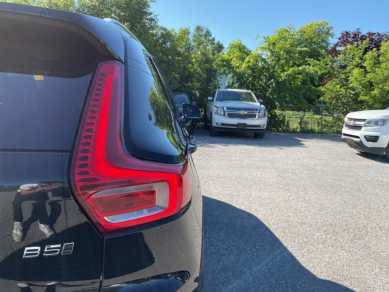 2024 Volvo XC40 — photo 18 of 34