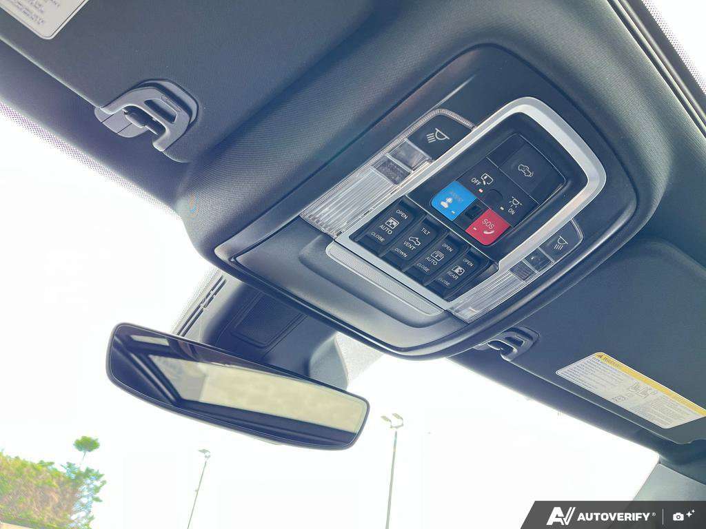 2026 Ram 1500 — photo 21 of 25