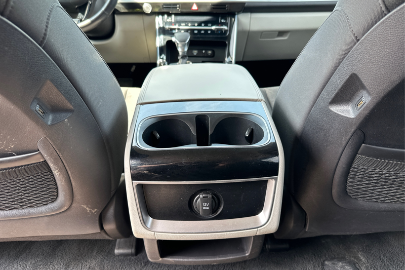 2024 Kia Carnival — photo 21 de 35