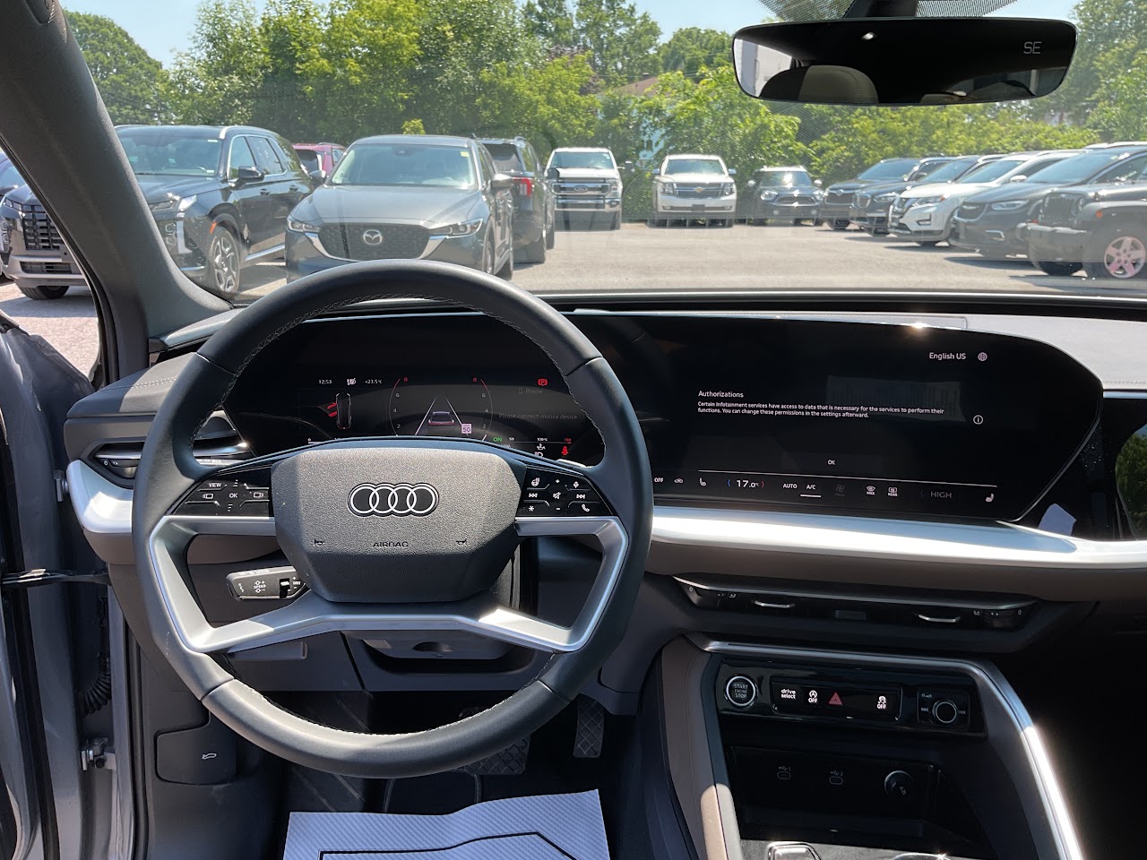 2025 Audi Q5 — photo 24 of 33