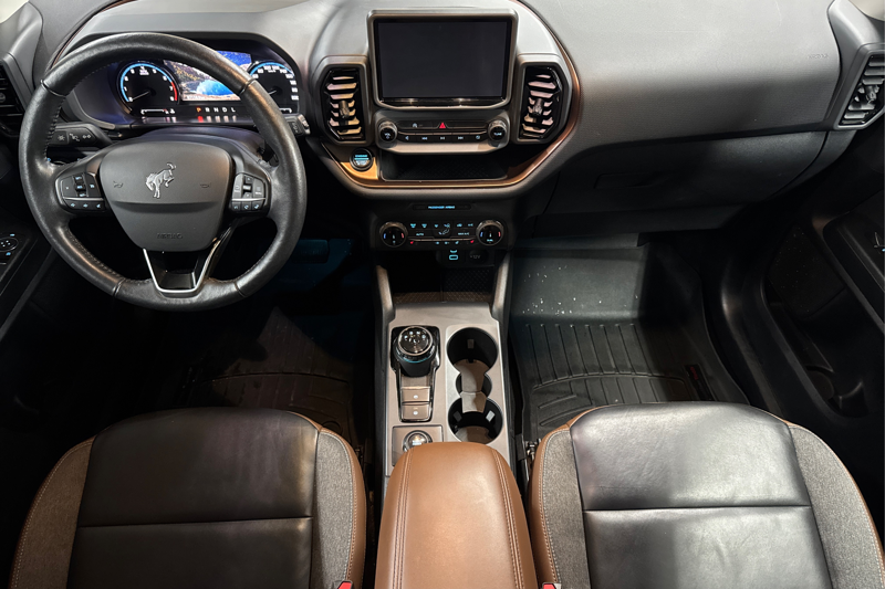 2022 Ford Bronco Sport — photo 18 of 32
