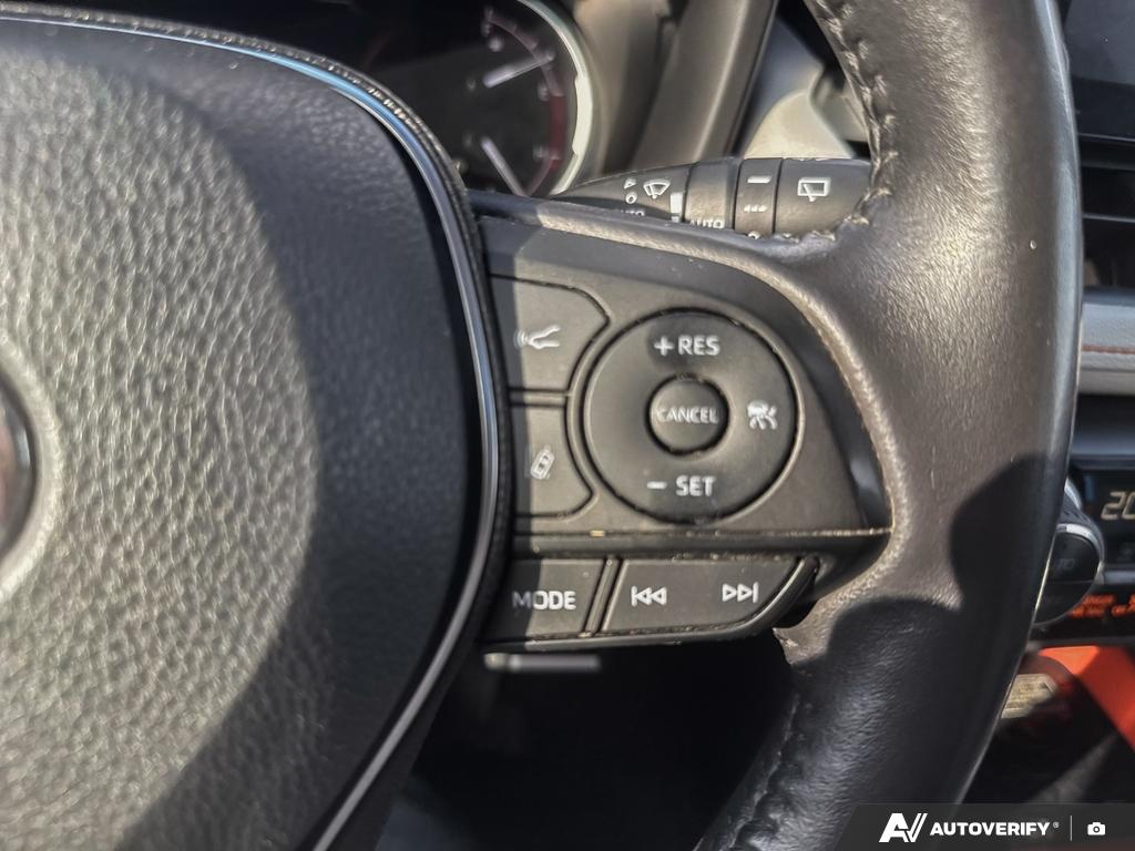 2019 Toyota RAV4 — photo 16 de 25