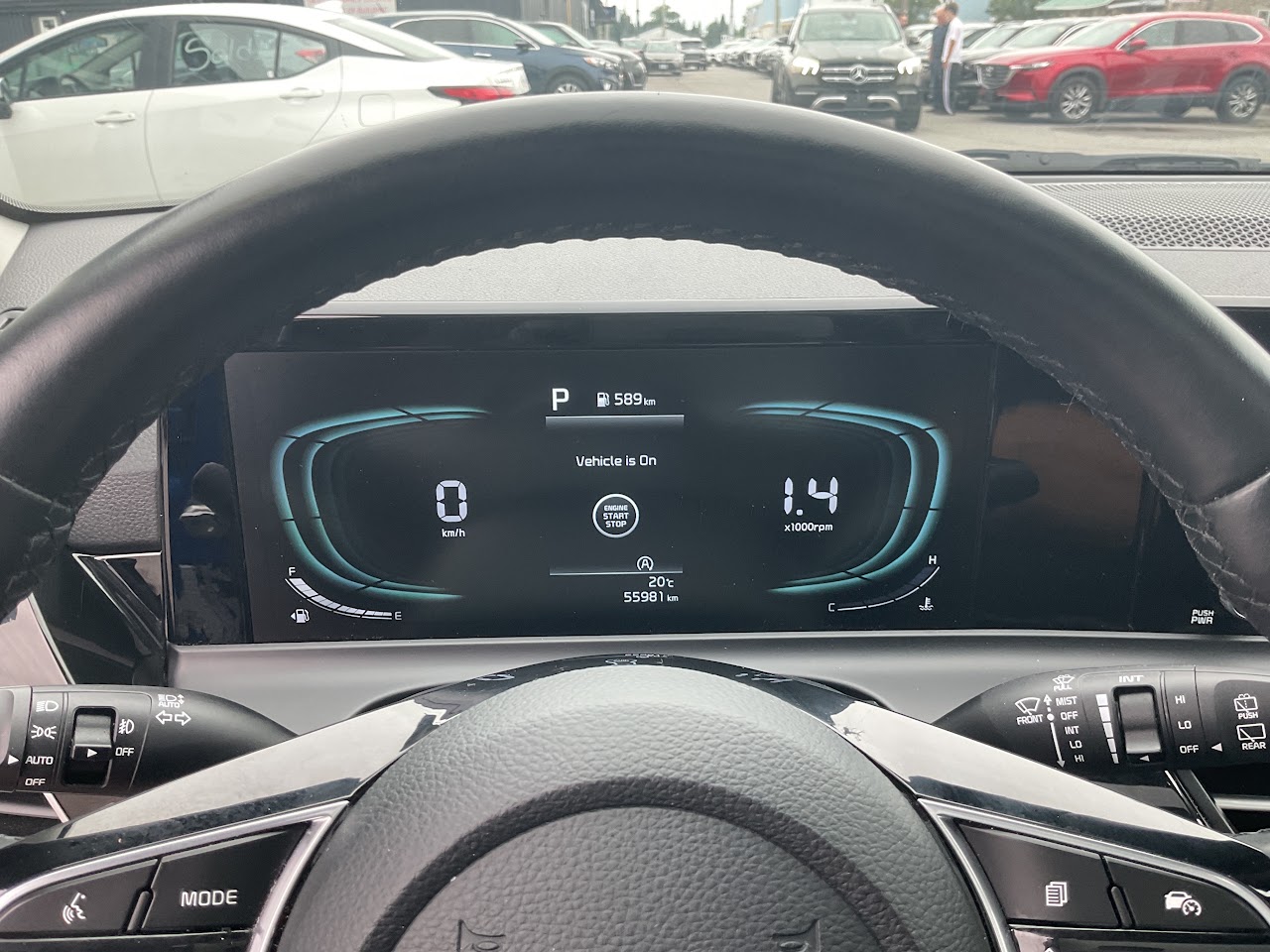 2025 Kia Seltos — photo 27 of 34