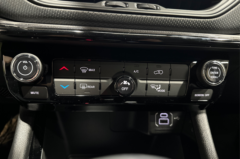 2026 Jeep Compass — photo 22 de 29