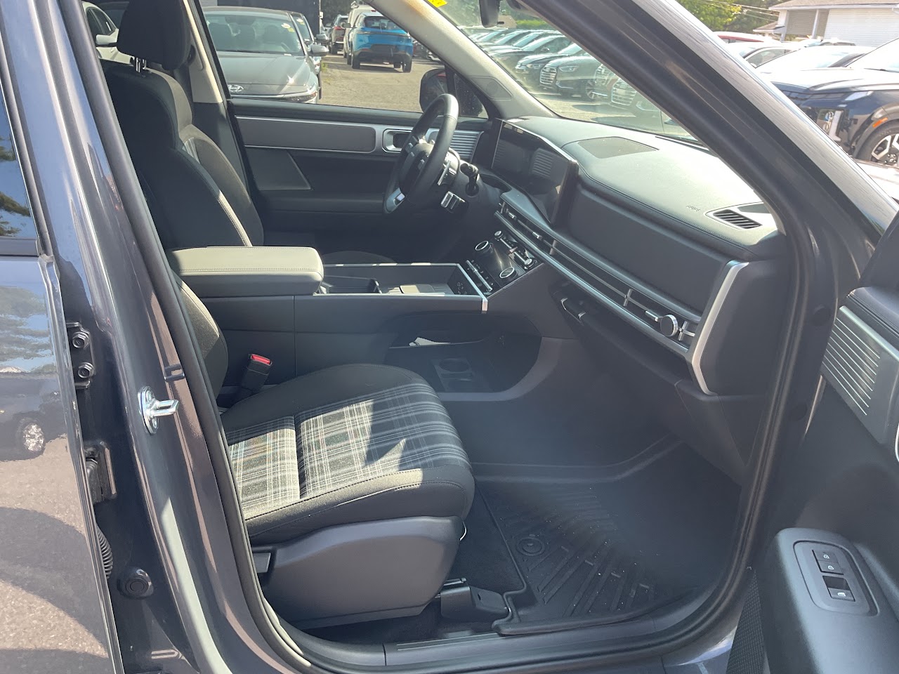 2026 Hyundai Santa Fe — photo 20 of 34