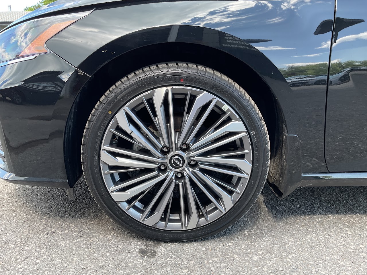2025 Nissan Altima — photo 11 de 34