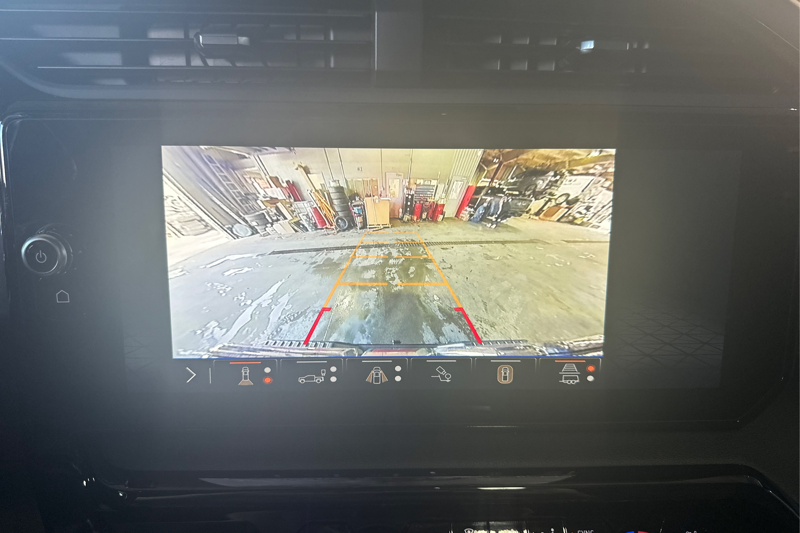 2025 GMC Sierra 1500 — photo 25 of 35