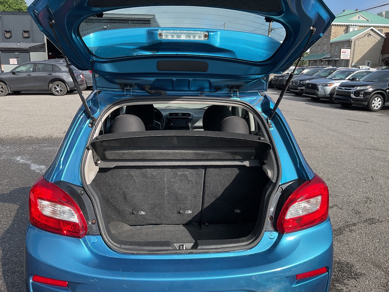 2018 Mitsubishi Mirage — photo 34 of 34